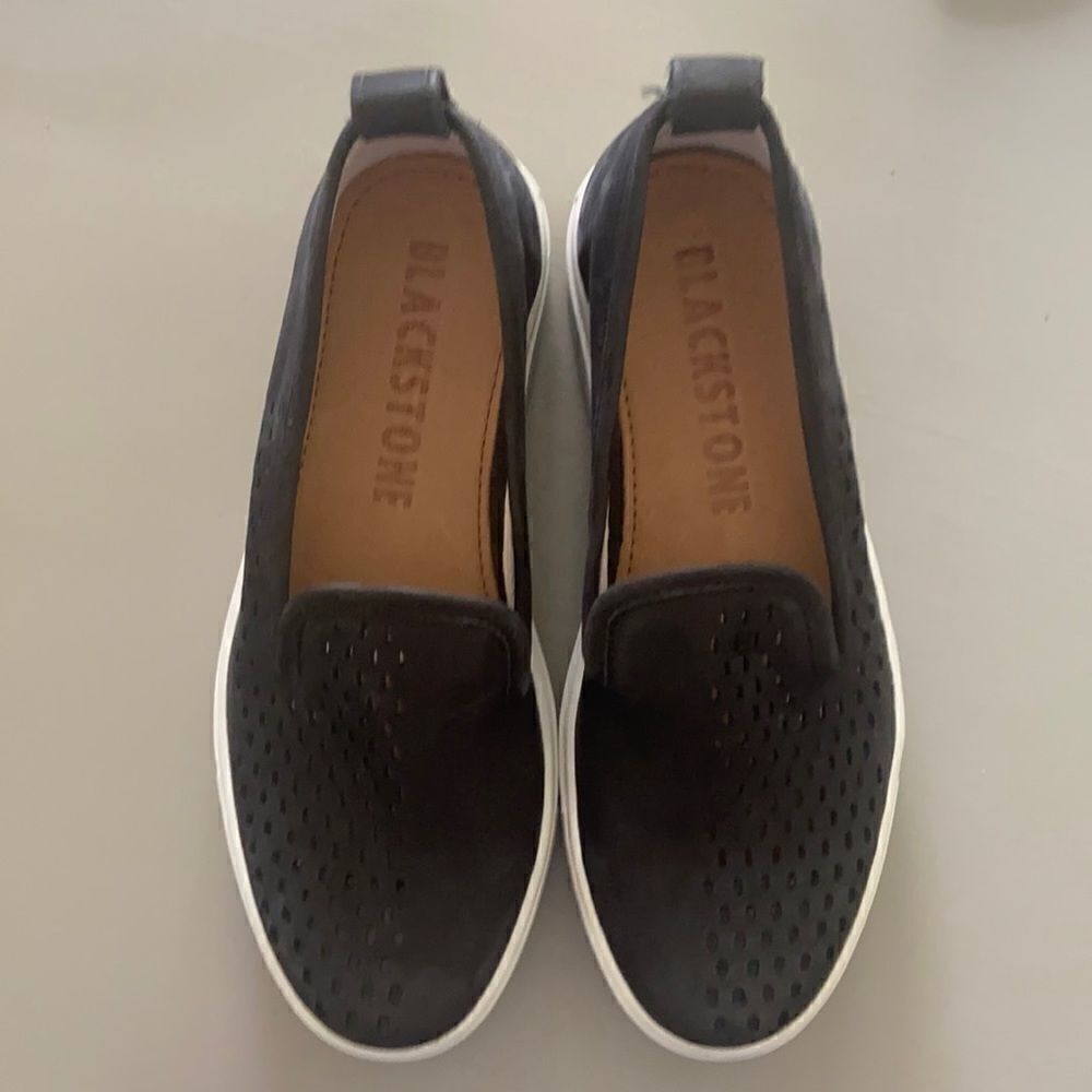 Blackstone perforated RL-68 black suede sneakers